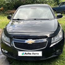 Chevrolet Cruze 1.6 MT, 2010, 140 000 км, с пробегом, цена 300 000 руб.