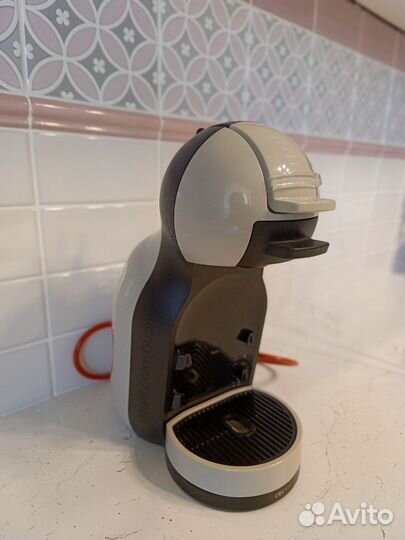 Кофеварка капсульная dolce gusto