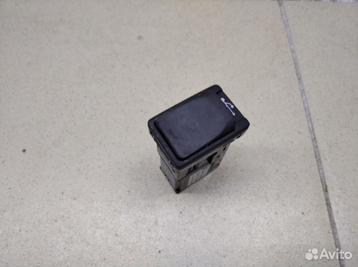 Разъем Fortuner 2015