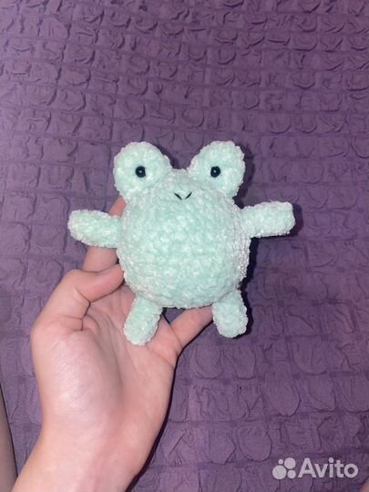 Вязаные игрушки лягушка