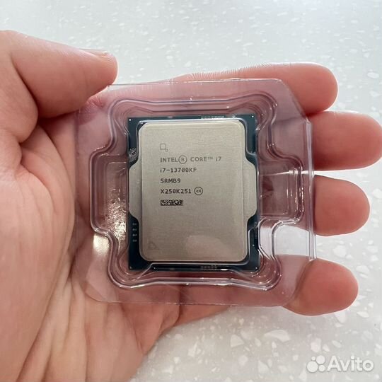 Процессор Intel Core i7-13700KF OEM (без кулера)