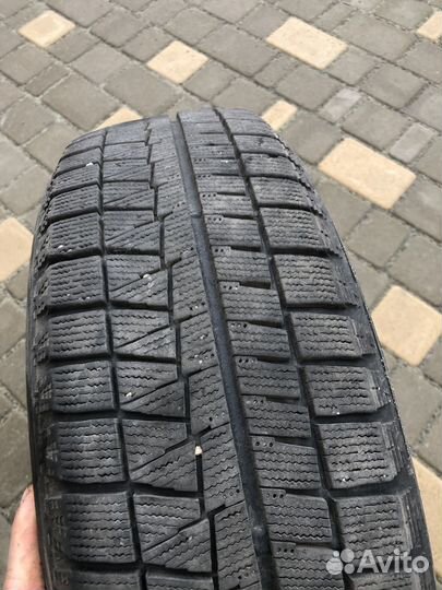 Bridgestone Blizzak Revo GZ 185/60 R15