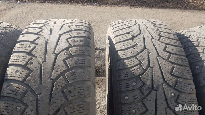 Nokian Tyres Hakkapeliitta 5 215/60 R17