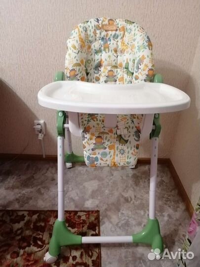 Стульчик для кормления babyton