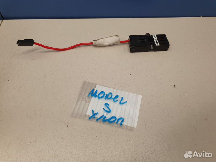 Усилитель антенны Tesla Model S 2012