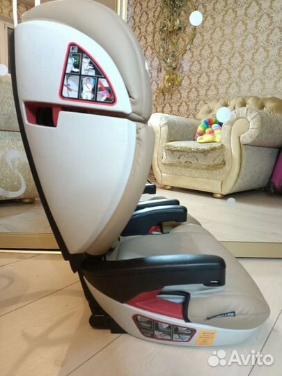 Детское автокресло babyton