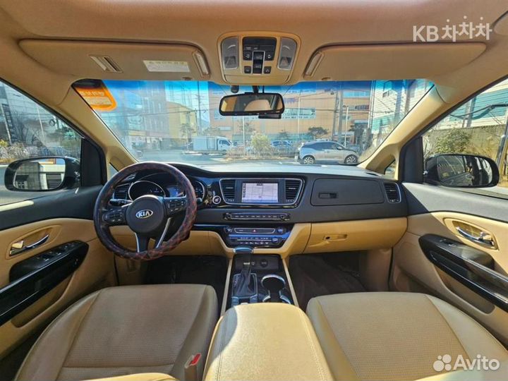 Kia Carnival 2.2 AT, 2019, 45 000 км