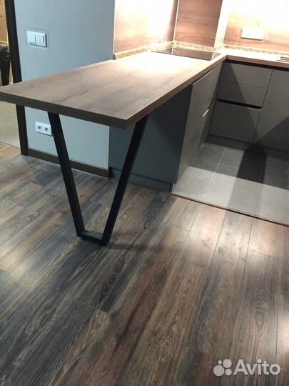 Кухни на заказ лофт напрямую от производителя