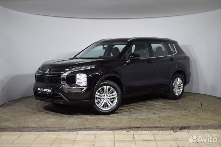 Mitsubishi Outlander 2.5 CVT, 2023