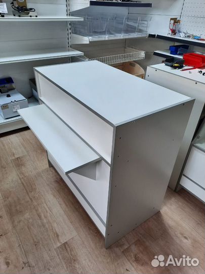 Прилавки кассовые