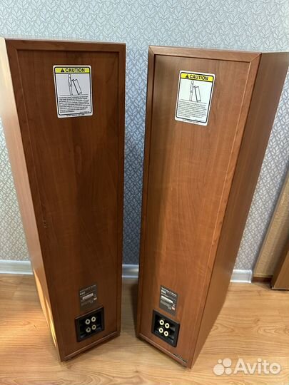 Колонки JBL E80