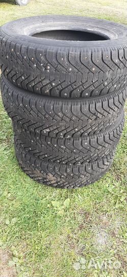 Goodyear Assurance CS Fuel Max 225/70 R16