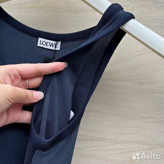 Шелковая майка Loewe