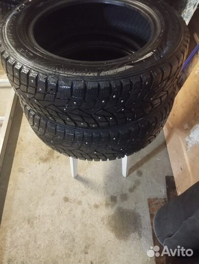 Bridgestone Blizzak Spike-02 185/65 R15