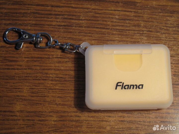 Бокс для карт памяти SD