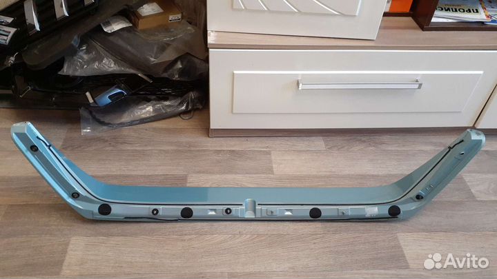 Спойлер на багажник Chevrolet Spark M300