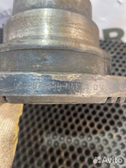 Фланец кпп ZF 16S 1650 180 мм