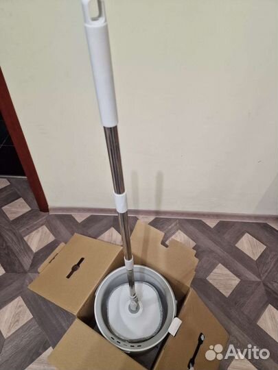 Швабра с отжимом и ведром
