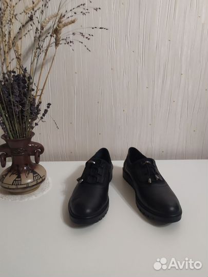 Полуботинки женские 37 размер
