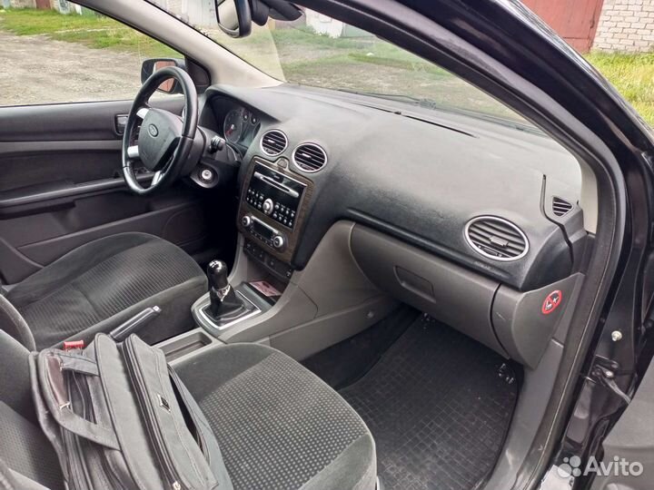 Ford Focus 1.6 МТ, 2007, 299 000 км