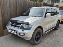 Mitsubishi Pajero 3.5 AT, 2002, 300 000 км, с пробегом, цена 900 000 руб.