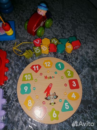 Развивающие игрушки пакетом бронь