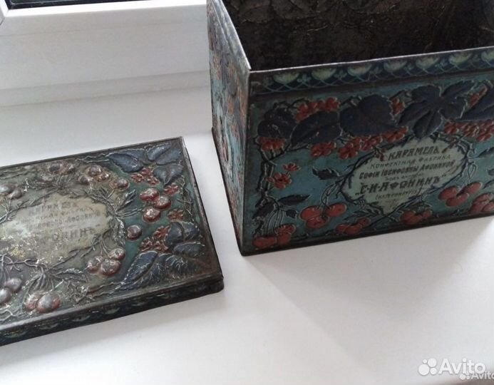 Раритет. Редкая дореволюционная коробка от конфет