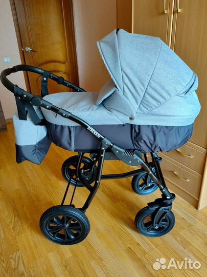 Новая Коляска 2 в 1