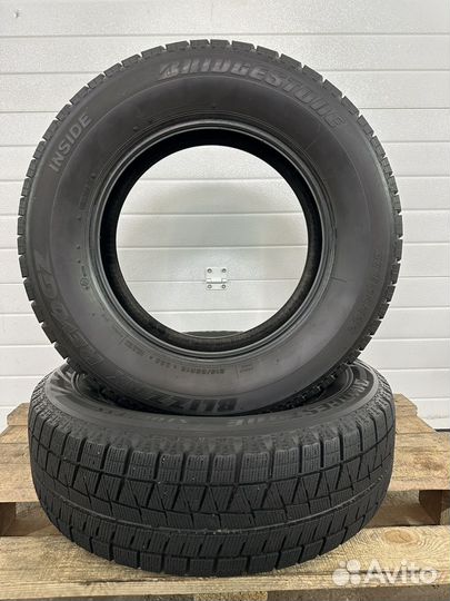 Bridgestone Blizzak Revo GZ 215/65 R16 98S