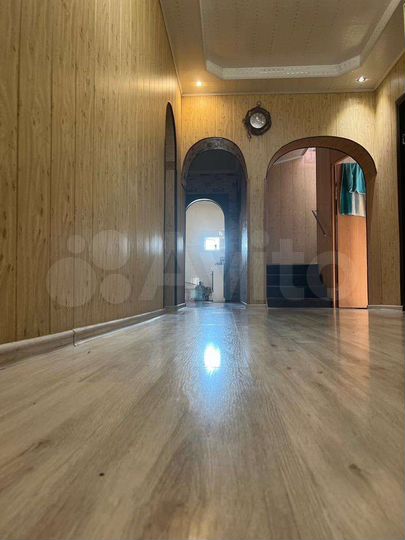 Дом 183 м² на участке 10,5 сот.