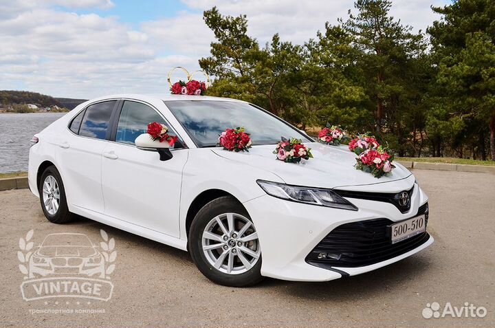 Прокат свадебных украшений на машину