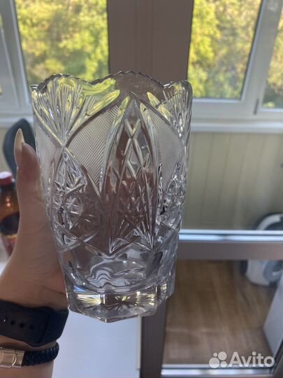 Хрустальная ваза