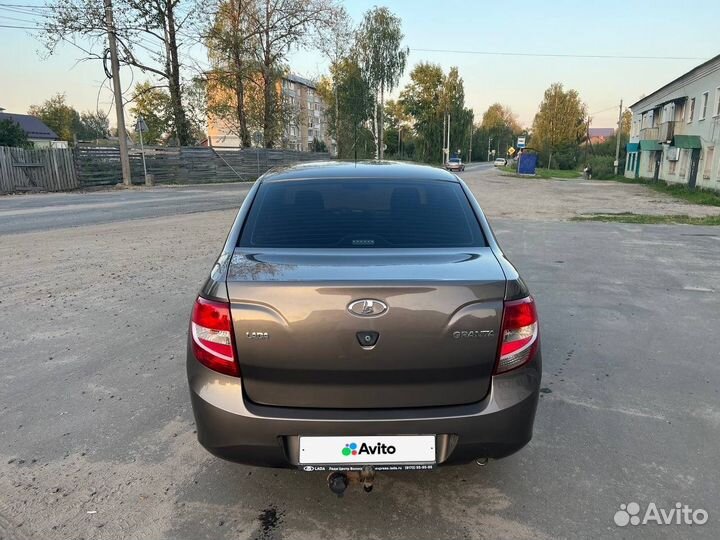 LADA Granta 1.6 МТ, 2018, 121 500 км