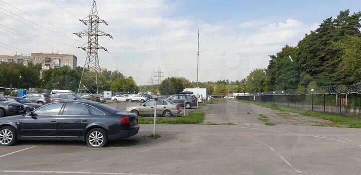 Машиноместо, 12 м²