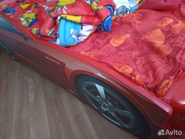 Детская кровать машина бу с матрасом