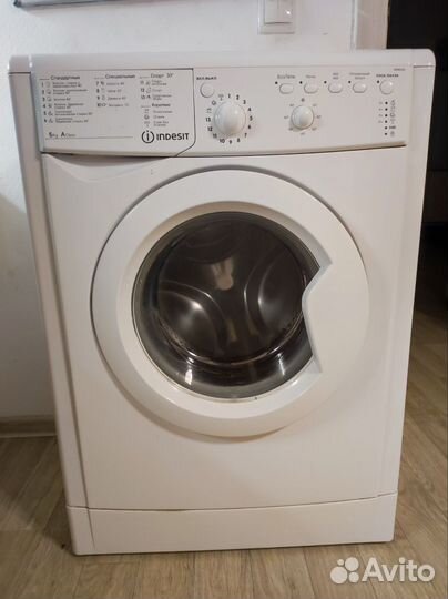Стиральная машина indesit