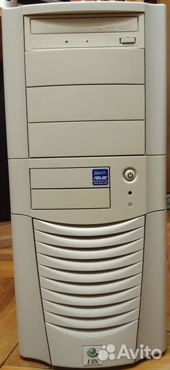 Компьютер с монитором 22