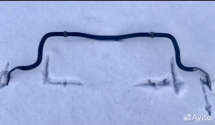 Стабилизатор передний toyota