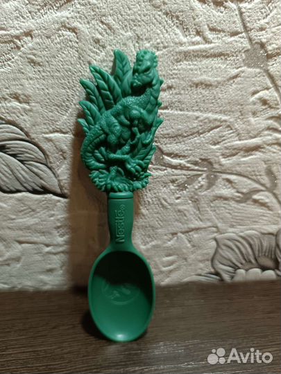 Дино-ложка от Nestle