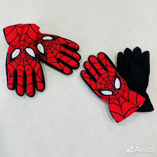 Зимние болоневые перчатки Человек-паук (новые)
