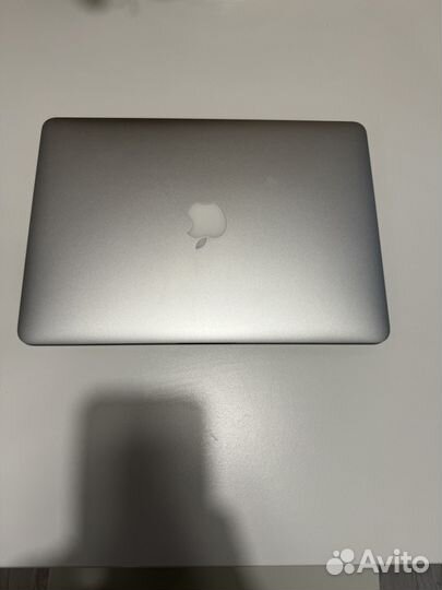 Apple MacBook Air 13 2017 A1466