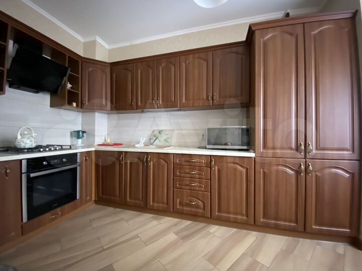 2-к. квартира, 70 м², 5/9 эт.