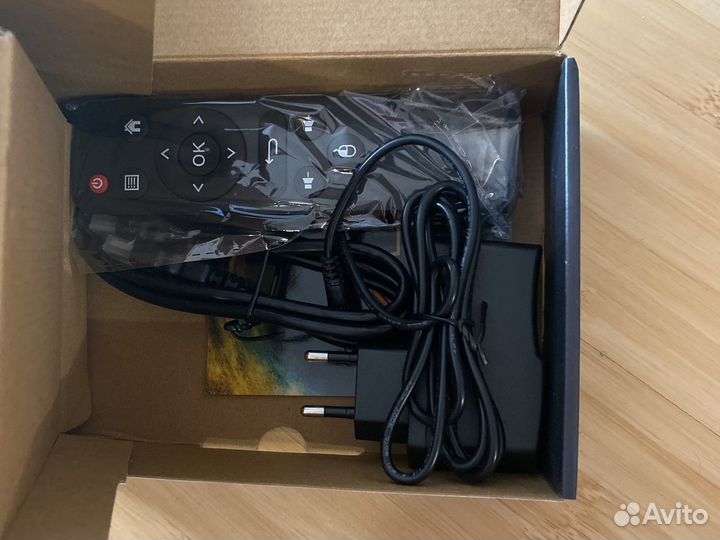 Тв приставка смарт андроид 4/32 vontar X2