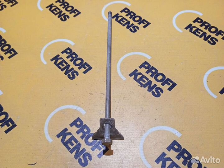 Болт крепления крестовины Miele 27см