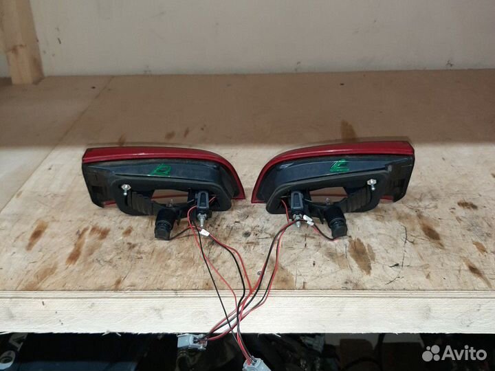 Фонарь в крышку багажника на volvo s60