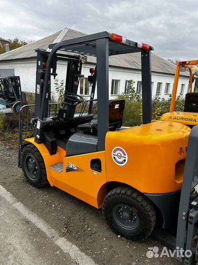 Вилочный погрузчик Aurora Forklift FD35T, 2023