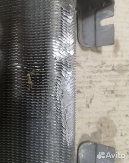 Радиатор гидроусилителя Lincoln navigator 2006 год