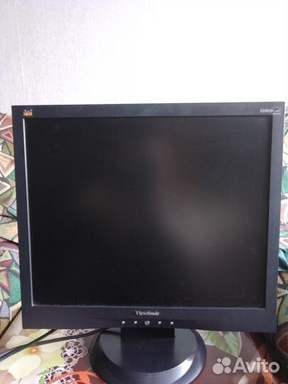 ViewSonic VA903b 19'