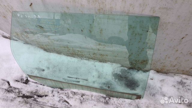 Стекло задней правой двери Фокус 2 универсал