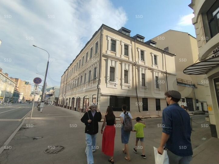 Продам торговое помещение, 13.6 м²